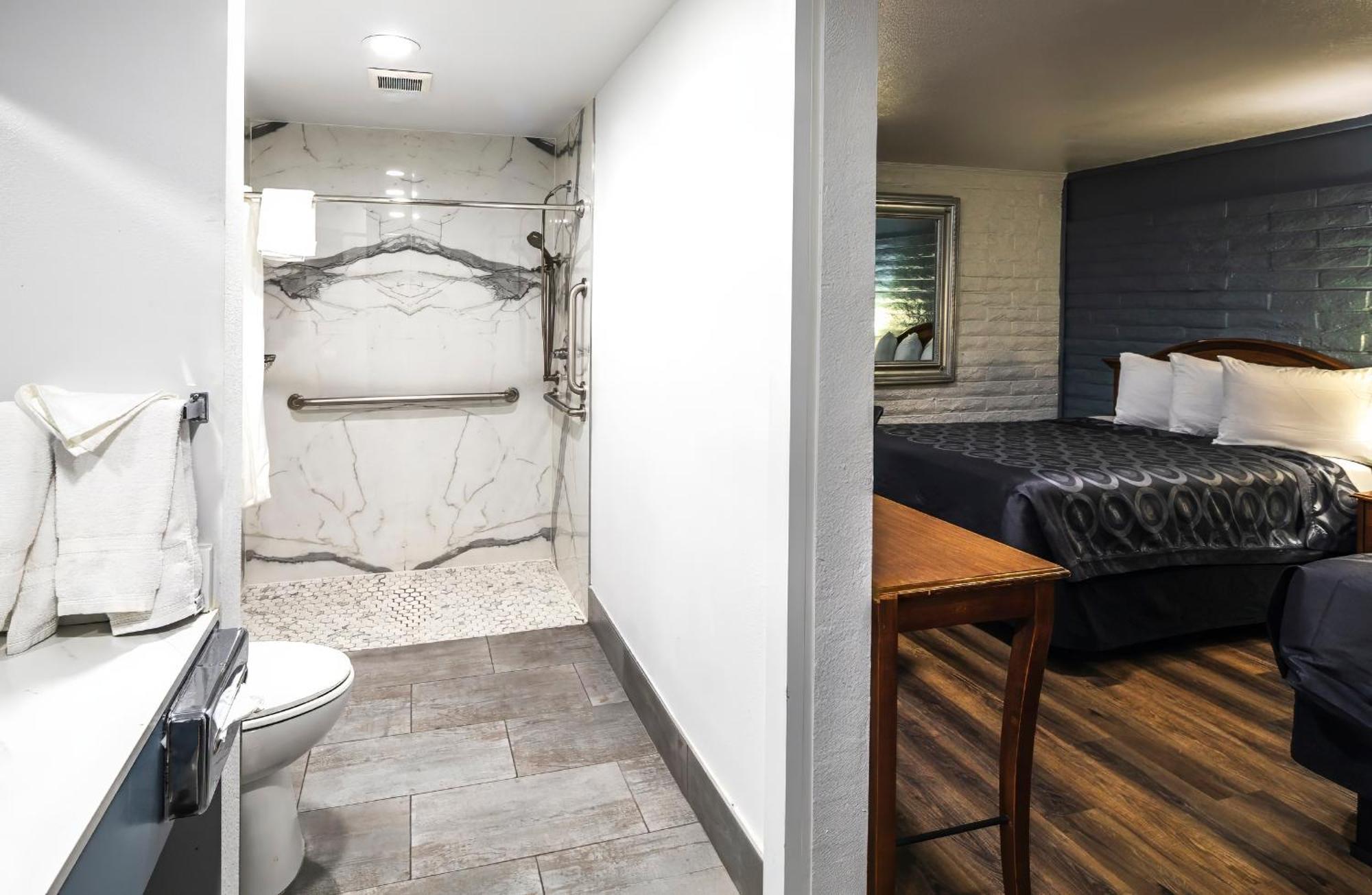 Hitching Post Studios Inn Санта-Крус Экстерьер фото